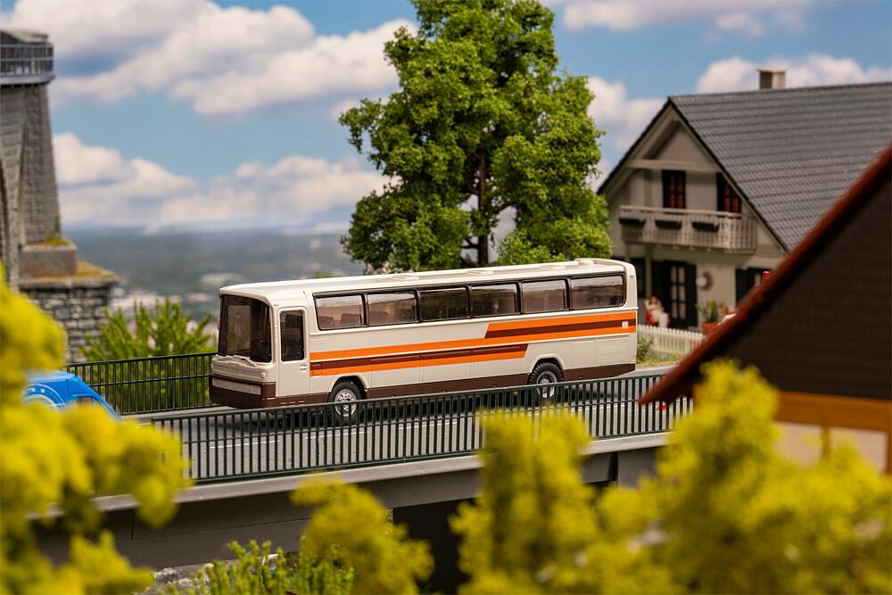 Faller 161441 - MB O 303 RHD Coach (WIKING), EAN: 4104090614416