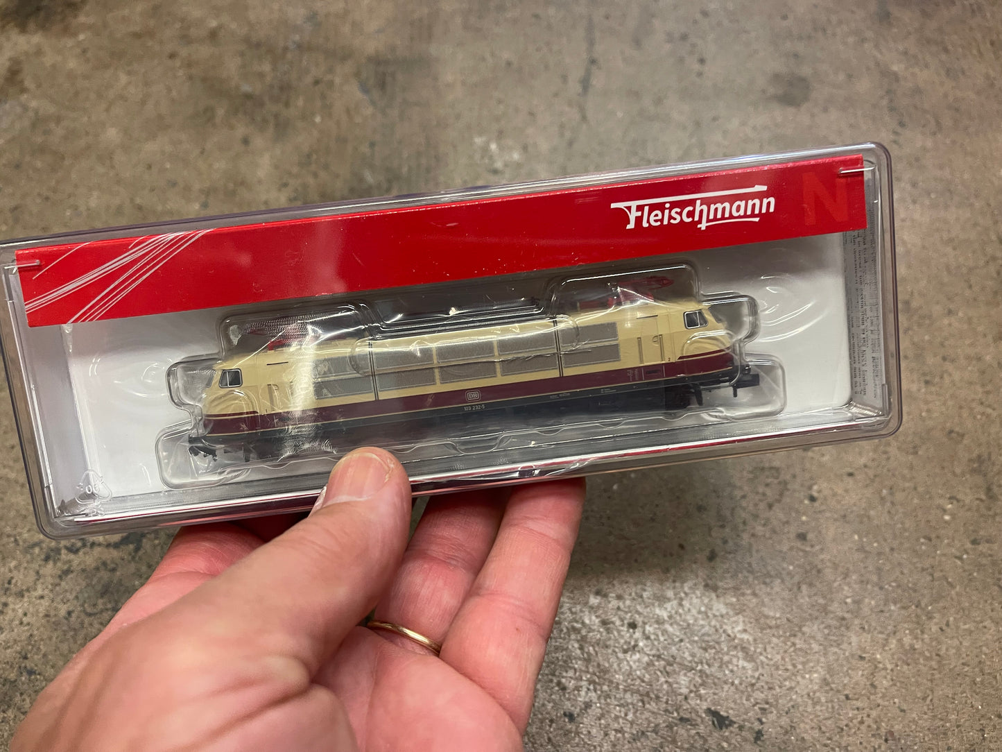 Fleischmann 7570006 - Electric Locomotive 103 2 32-5 DB