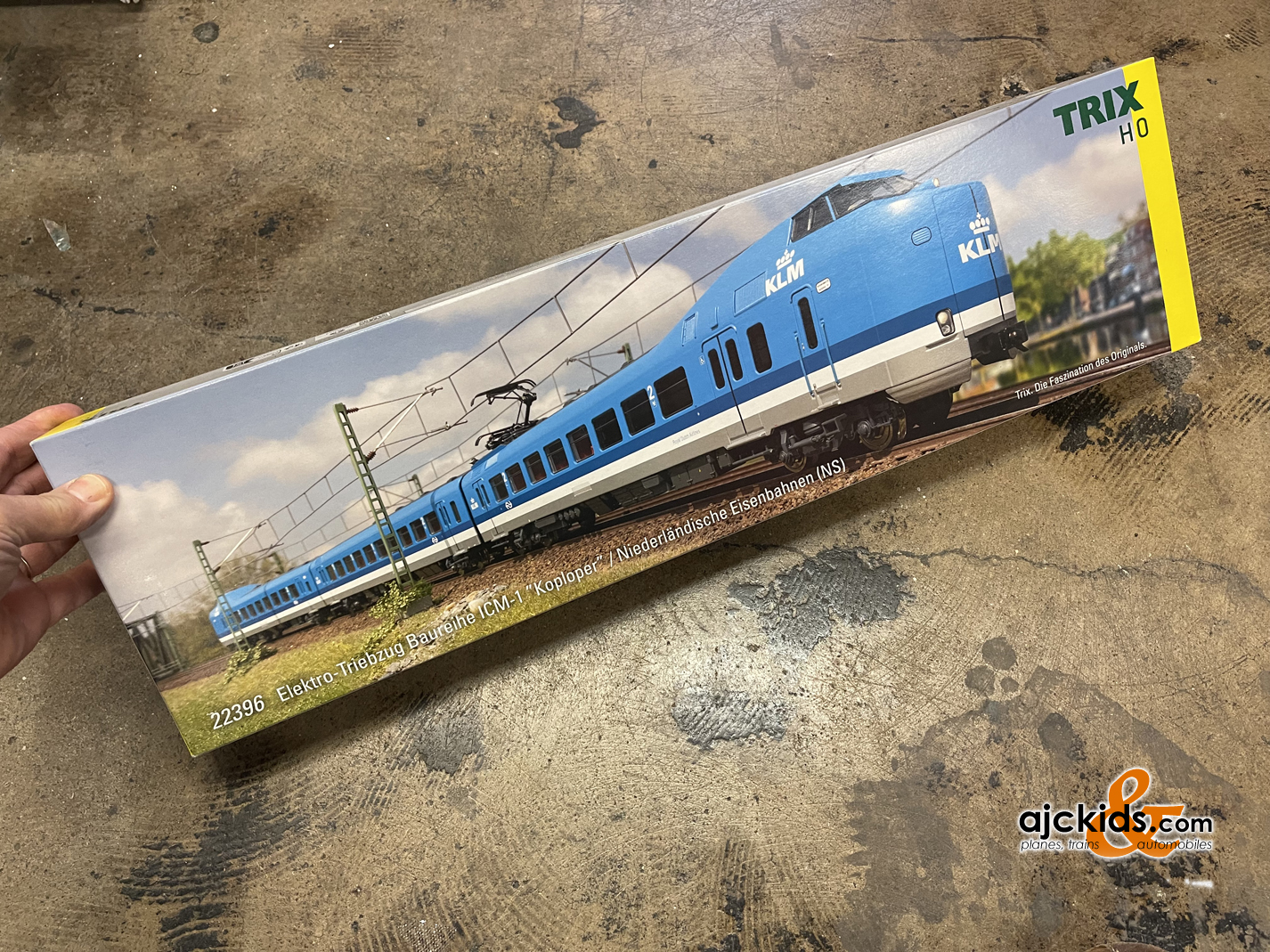 Trix 22396 - Class ICM-1 Koploper Electric Rail Car Train