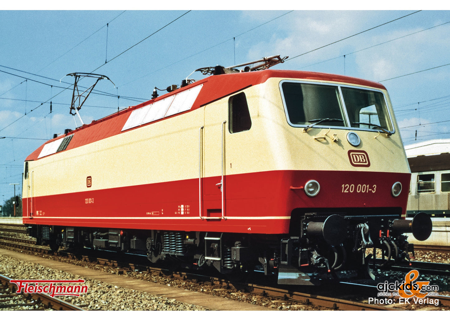 Fleischmann 7570059 Electric locomotive 120 001-3, DB