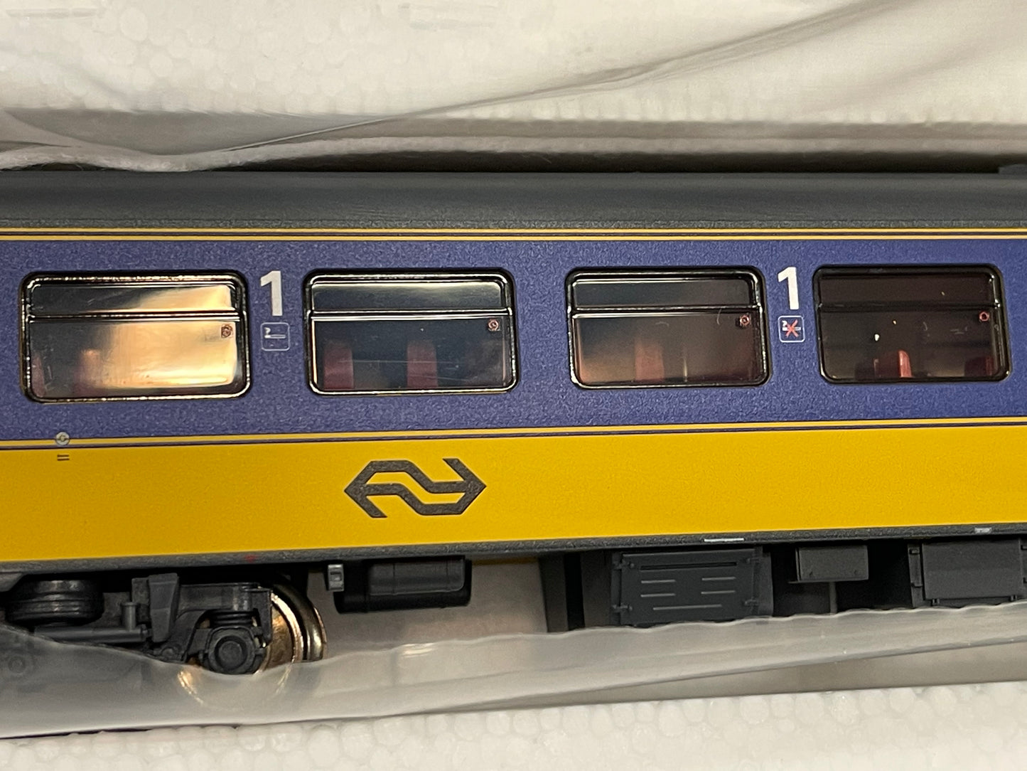 Marklin 39425 - Class ICM-1 "Koploper" Electric Rail Car Train