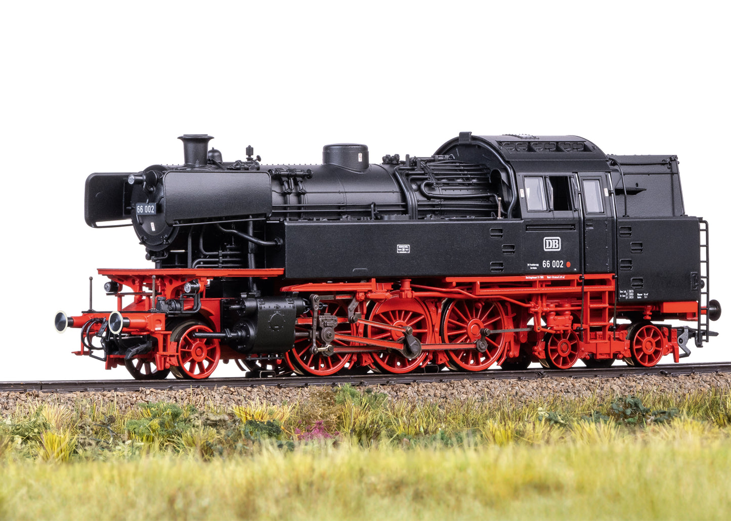 Marklin 39665 - Steam locomotive 66 002 (Insider 2025)