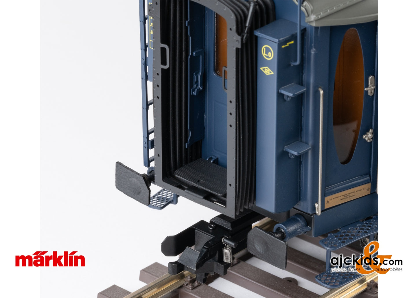 Marklin 58000 1 Gauge CIWL Car Set (6 cars)