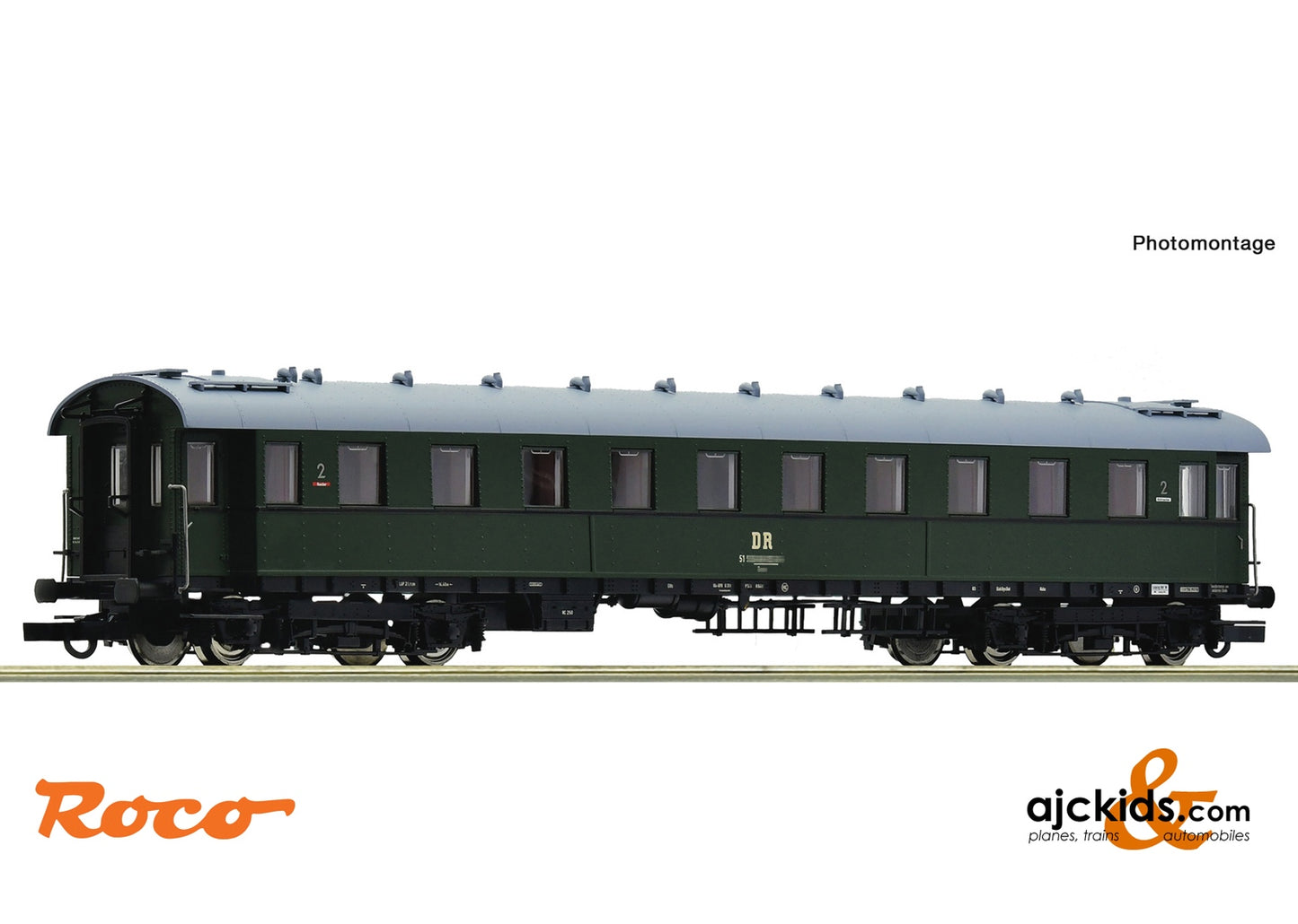 Roco 6200202 - 2nd class standard express train coach, DR