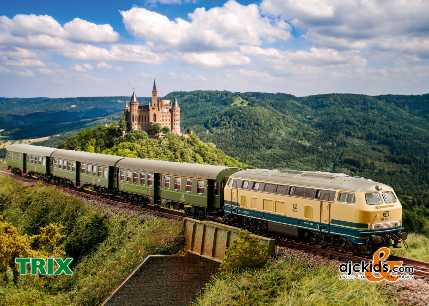 Trix 16254 - Class 215 Diesel Locomotive