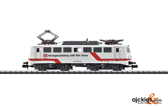 Trix 12111 - Electric Locomotive maintenance facility Dessau