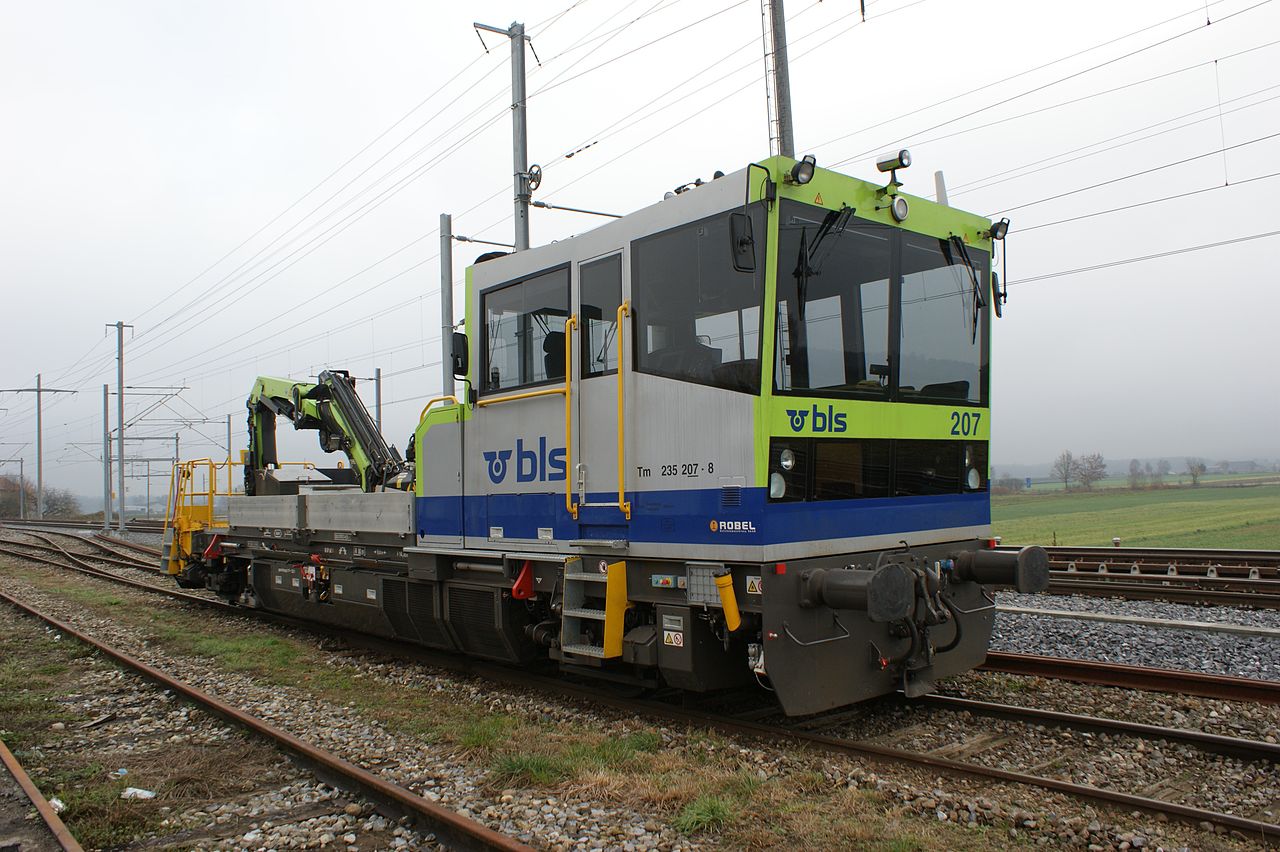 Marklin 39548 - BLS ROBEL Tm 235 Powered Track Car