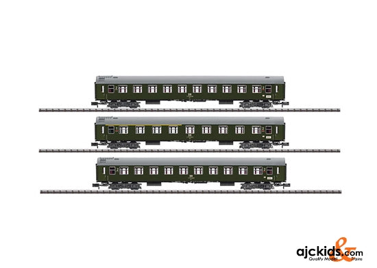 Trix 15766 - Express Train Passenger Car Set
