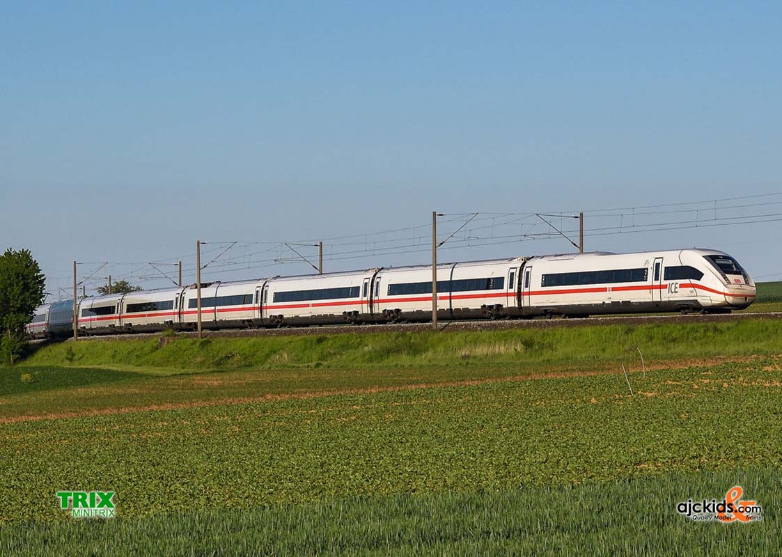 Trix 22971 - ICE 4 Class 412/812 Powered Railcar Train