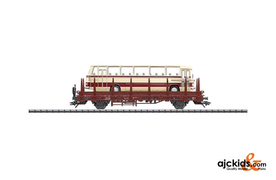 Trix 24400 - Freight Car for Transporting a Bus