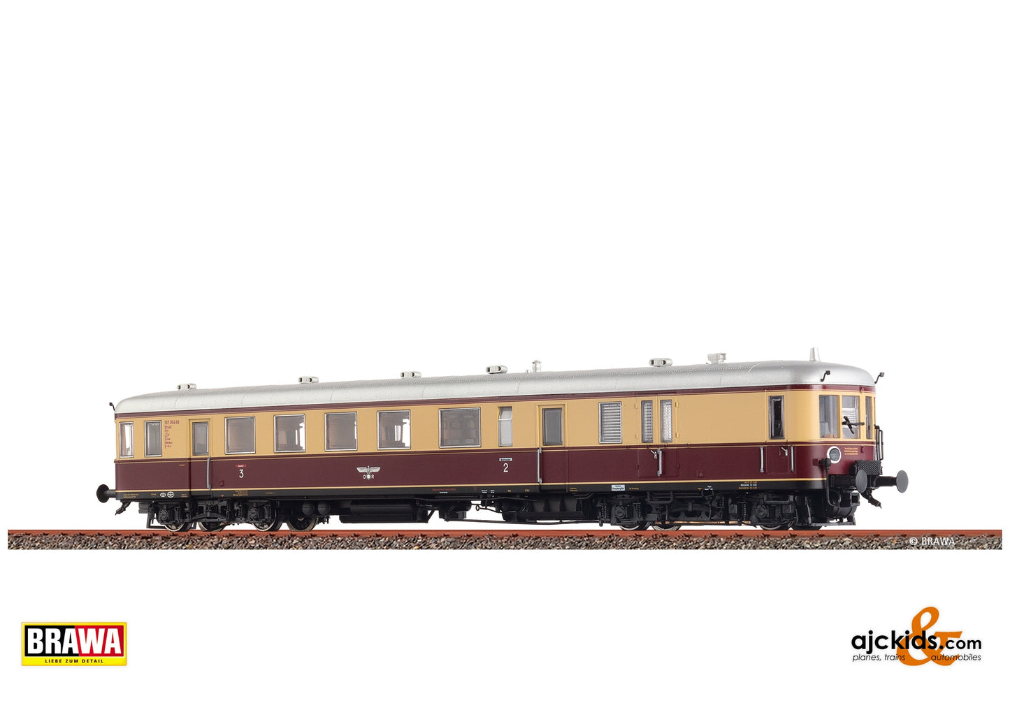 Brawa 44746 H0 Diesel Railcar BR VT137 DRG at Ajckids. MPN: 4012278447469