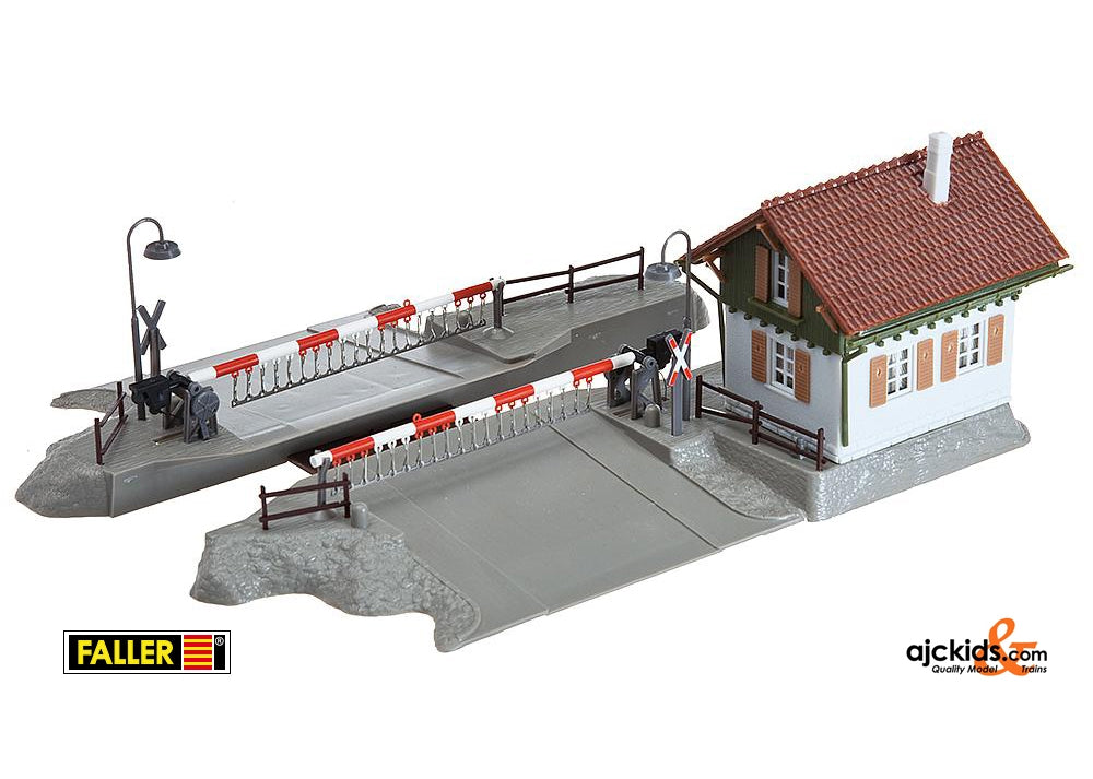 Faller 120174 - Level-crossing with gatekeeper’s house