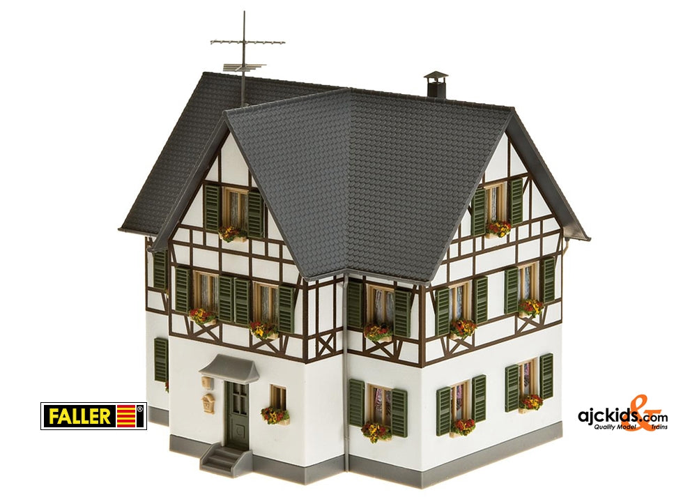 Faller 130259 - Half-timbered two-family house