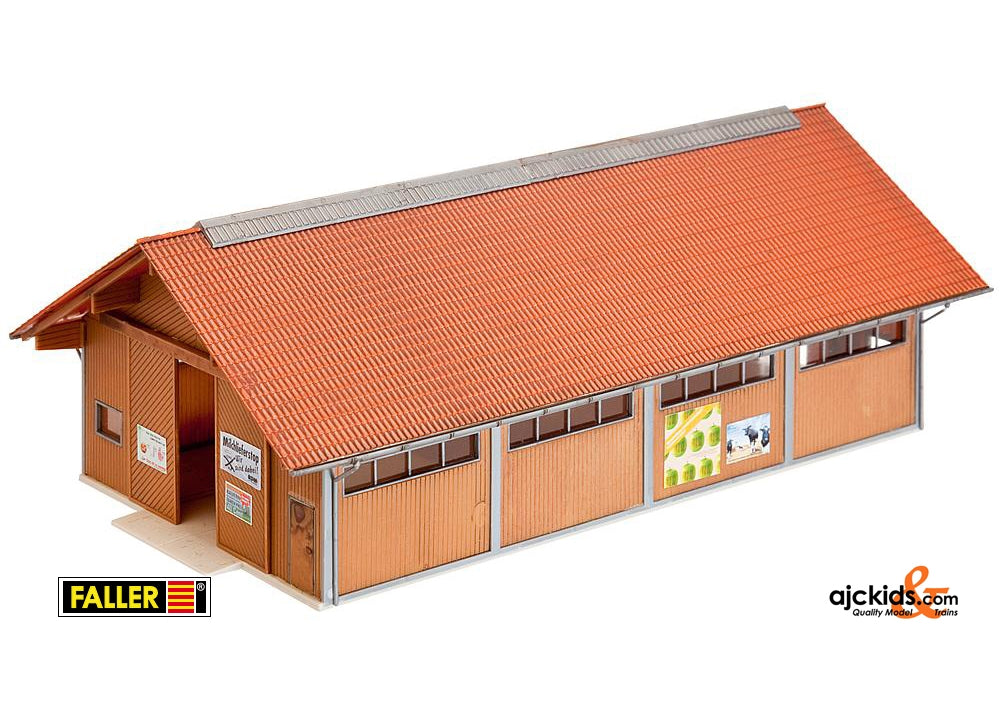 Faller 130522 - Stables