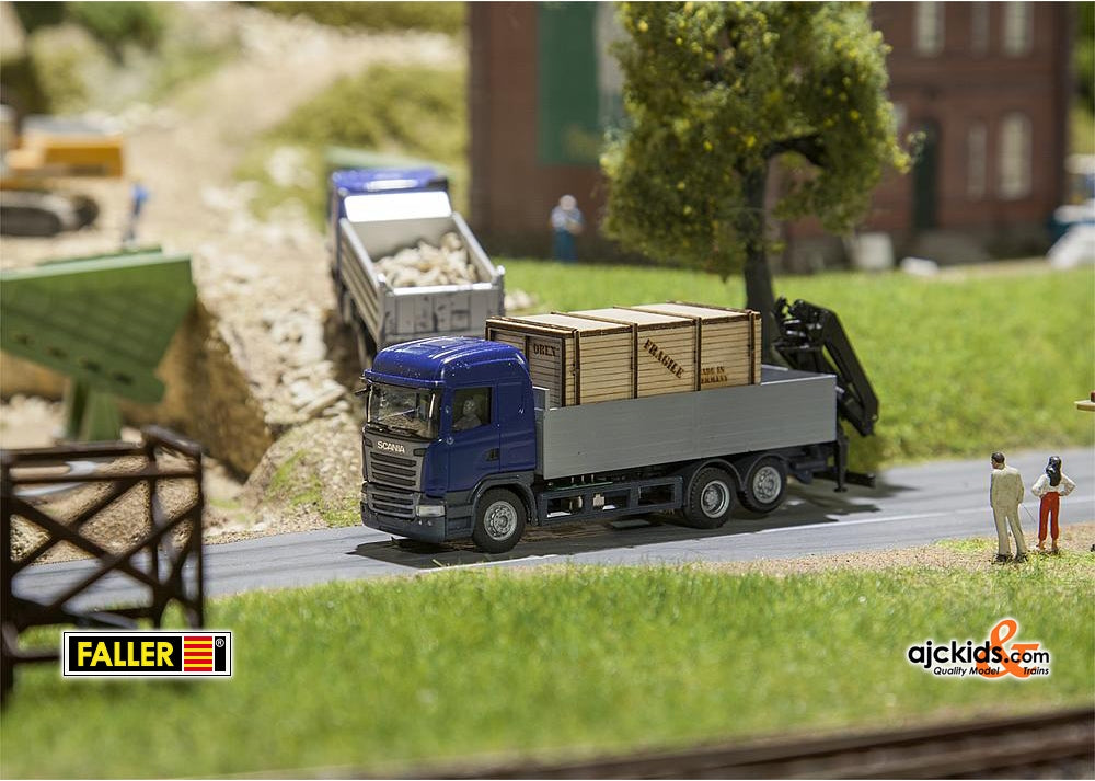 Faller 161597 - Lorry Scania R 13 HL Platform with wooden crate (HERPA)