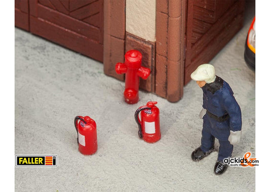 Faller 180950 - 6 Extinguishers and 2 hydrants
