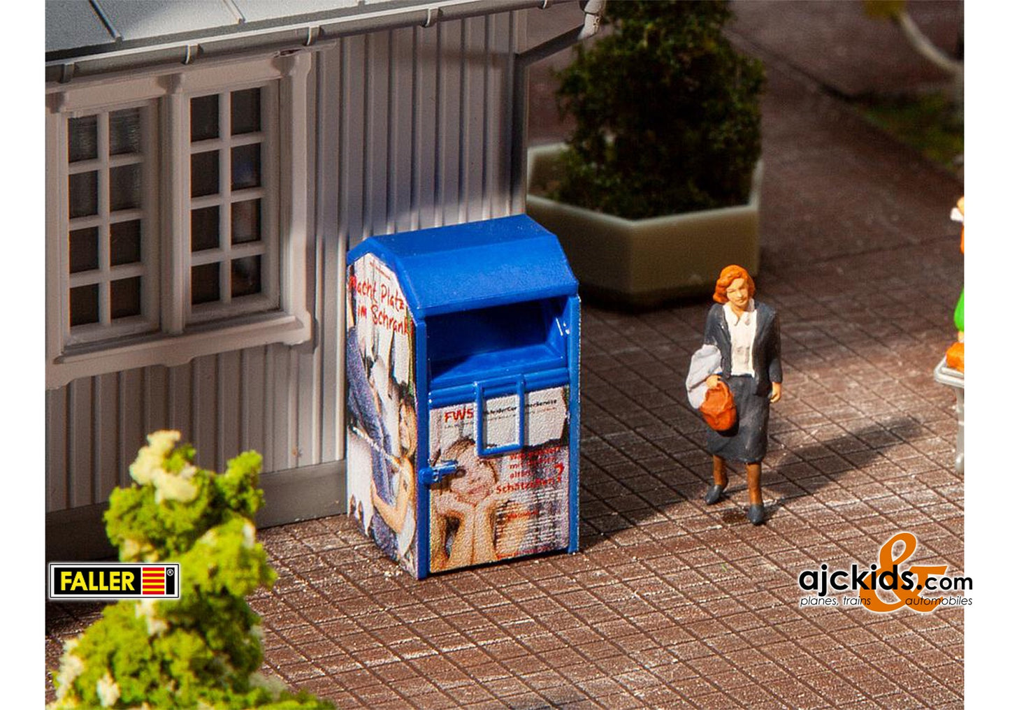 Faller 180992 - Old clothes container, blue