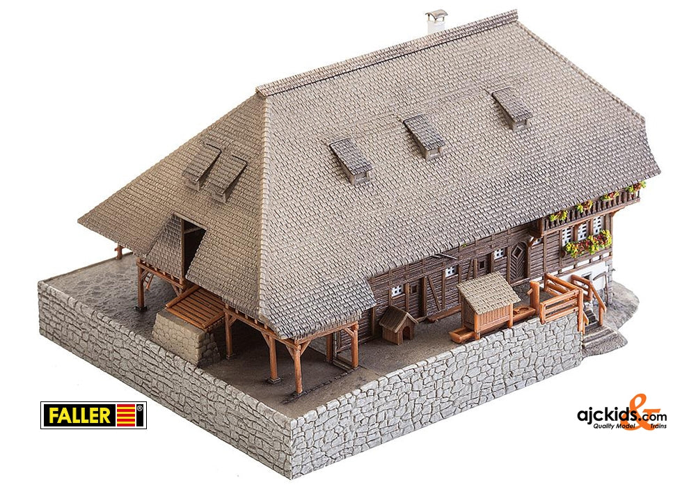 Faller 232258 - Black Forest farmyard