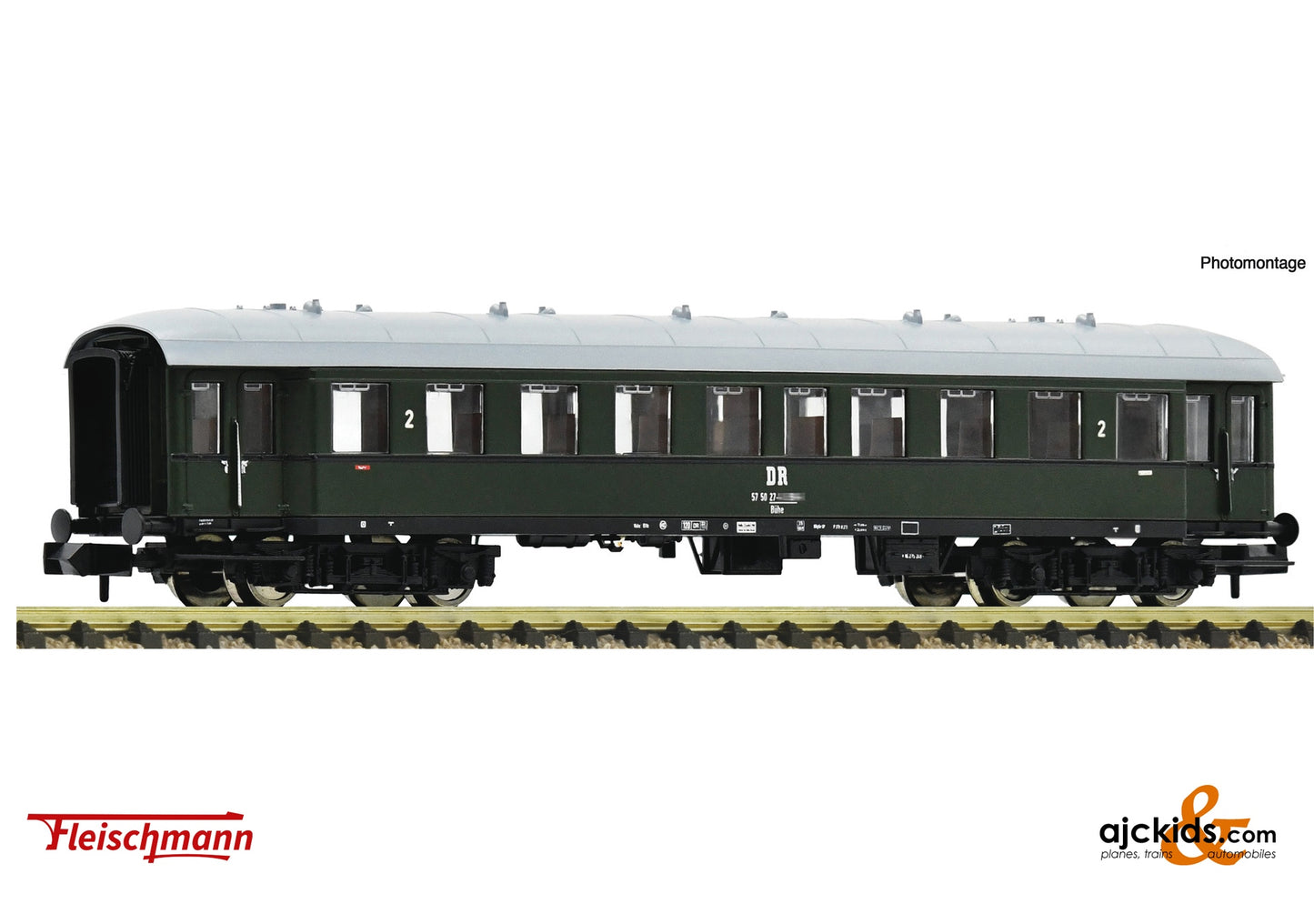 Fleischmann 6260021 - Express train coach 2nd class, DR, EAN: 4005575260572