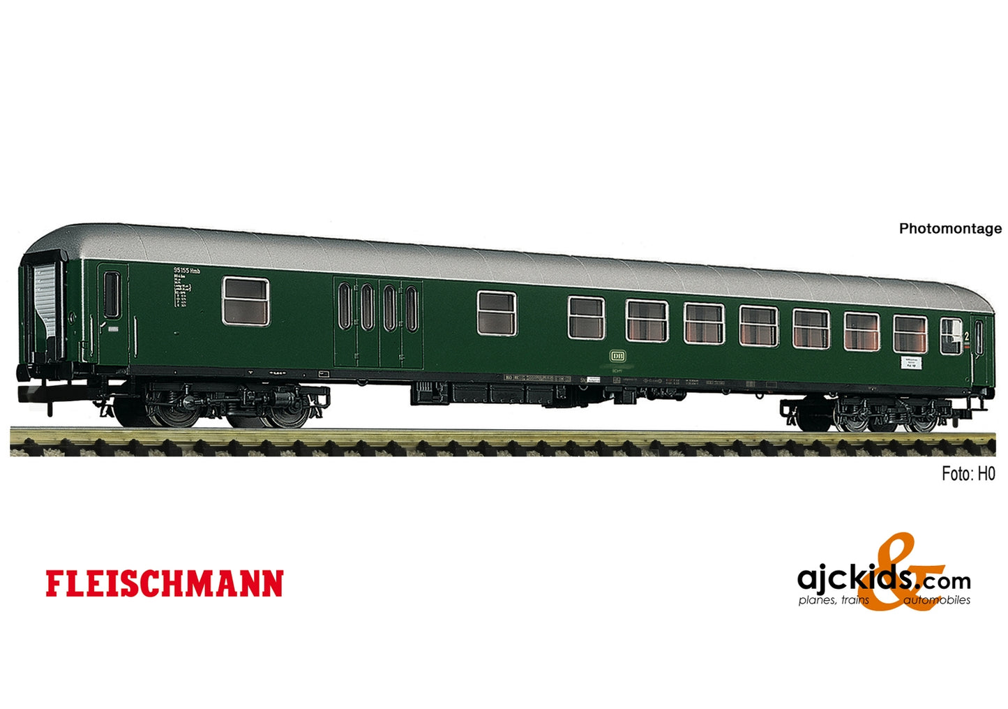 Fleischmann 863924 - 2nd class express train coach with baggage compartment