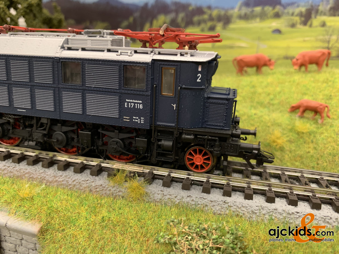 Marklin 37064 - Toy Fair Locomotive 2019