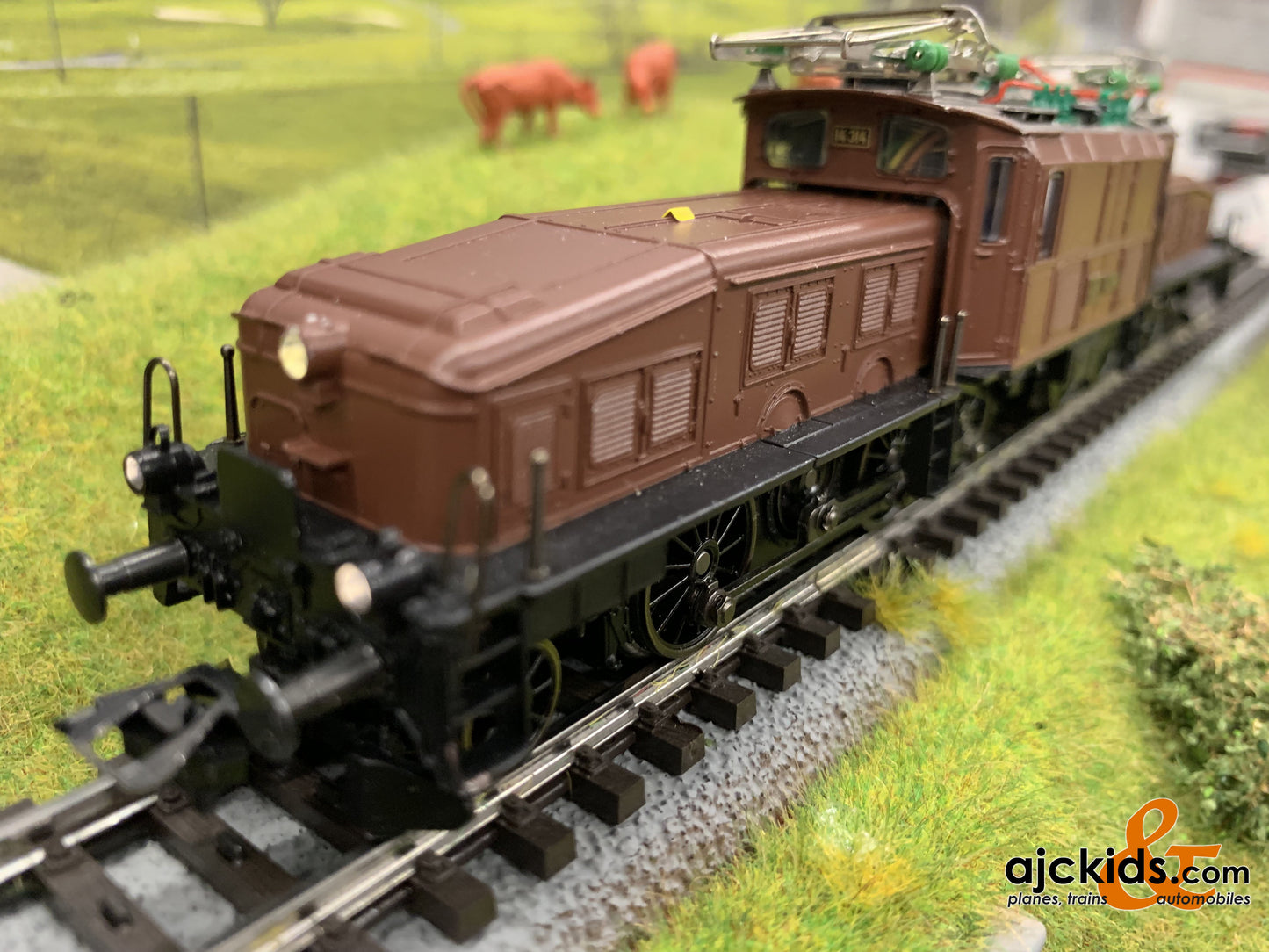 Marklin 39568 - Class Ce 6/8 III "Crocodile" Electric Locomotive