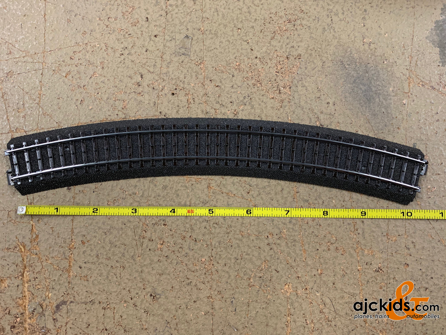 Marklin 24330 - C-Track Curved Track R3 20-1/4