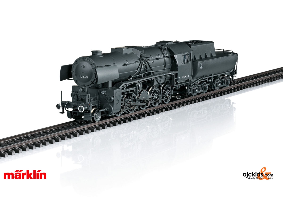 Marklin 39044 - Class 42 Heavy Steam Freight Locomotive with a Tub-Style Tender