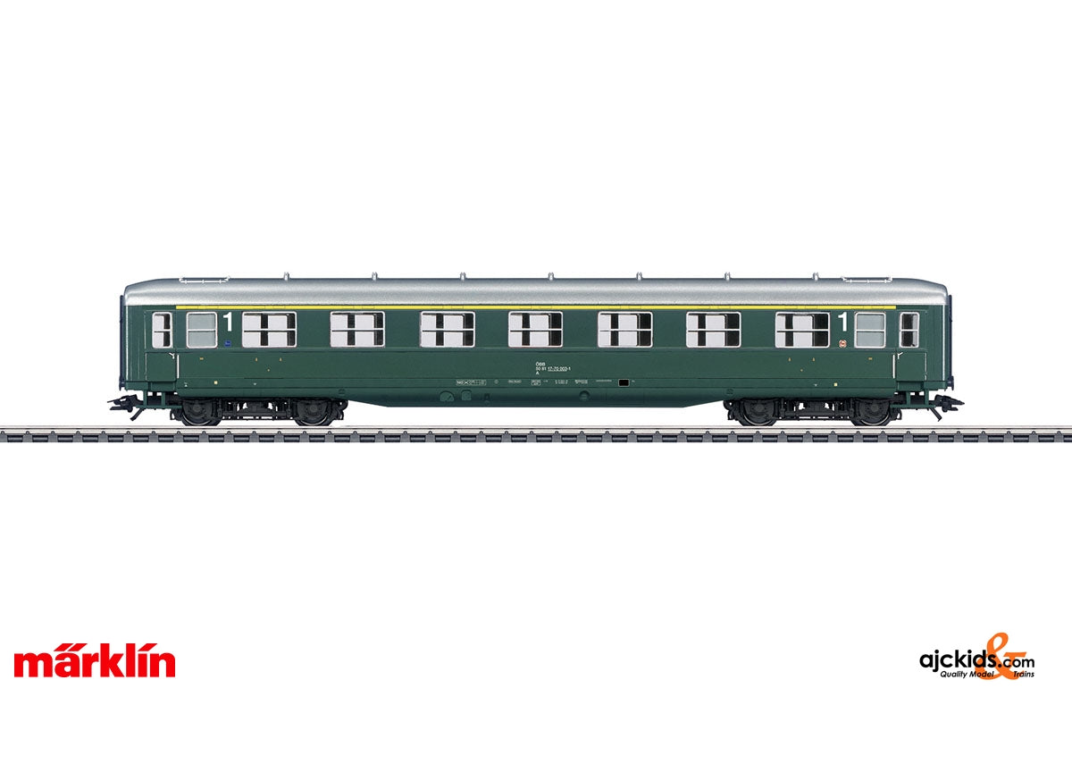 Marklin 43212 - Schurzenwagen / Skirted Passenger Car, 1st Class