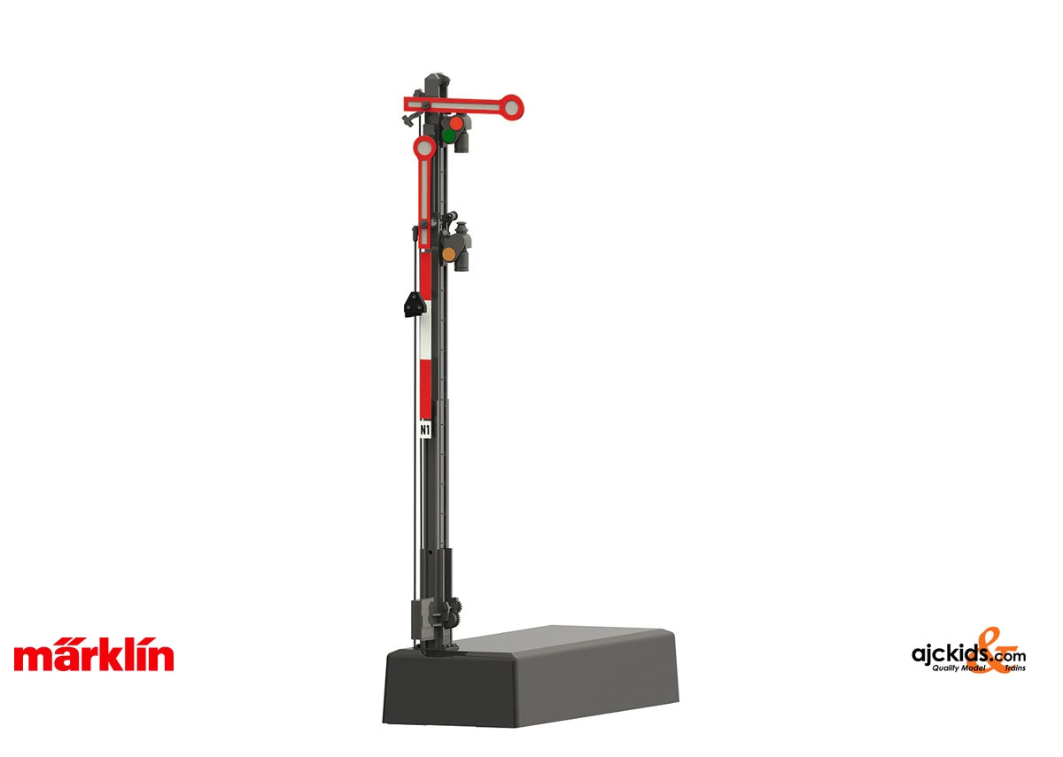 Marklin 70413 - Hp 0 / Hp 1 / Hp 2 Home Signal with a Narrow Mast