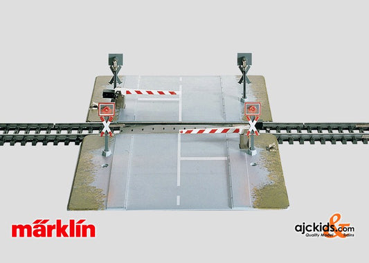 Marklin 7592 - Fully Automatic Railroad Grade Crossing K-Track