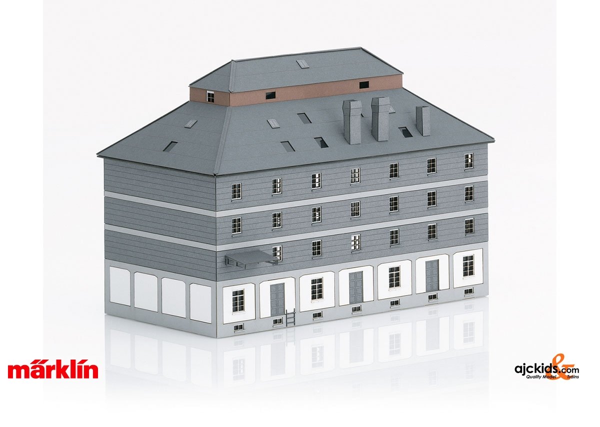 Marklin 89705 - Building Kit of the Raiffeisen Warehouse with Market