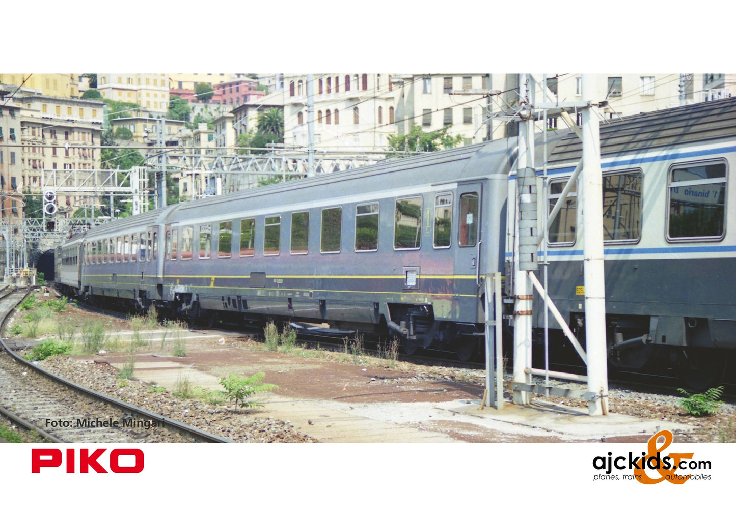 Piko 58251 - 3 pc. Eurofima Passenger car set Bigrigio FS V