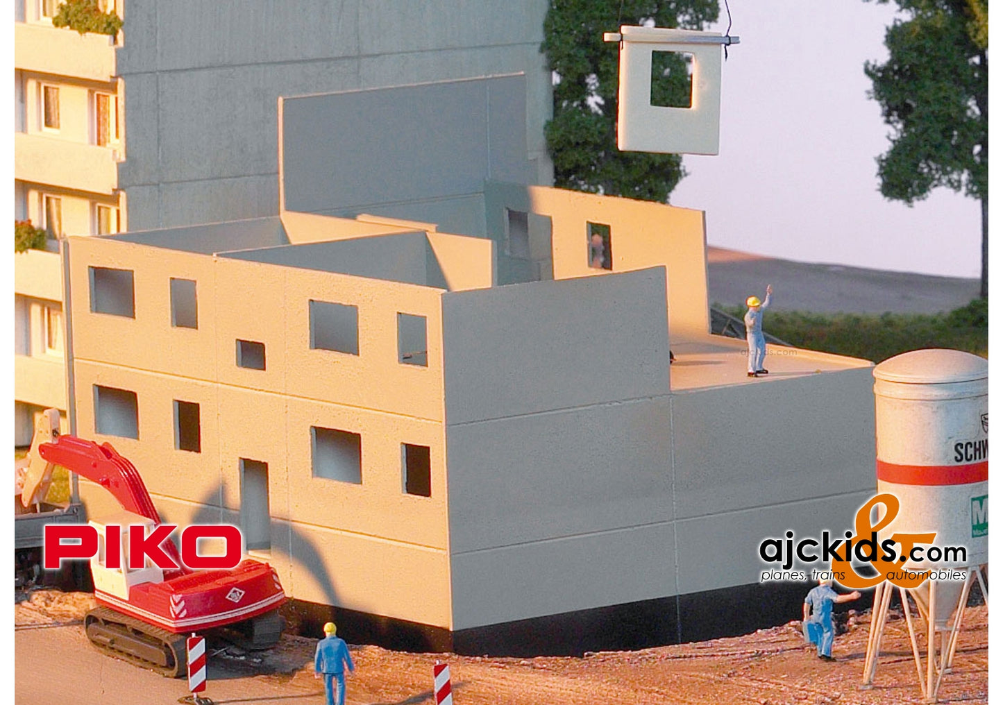 Piko 61147 - Prefab Apartment Under Construction