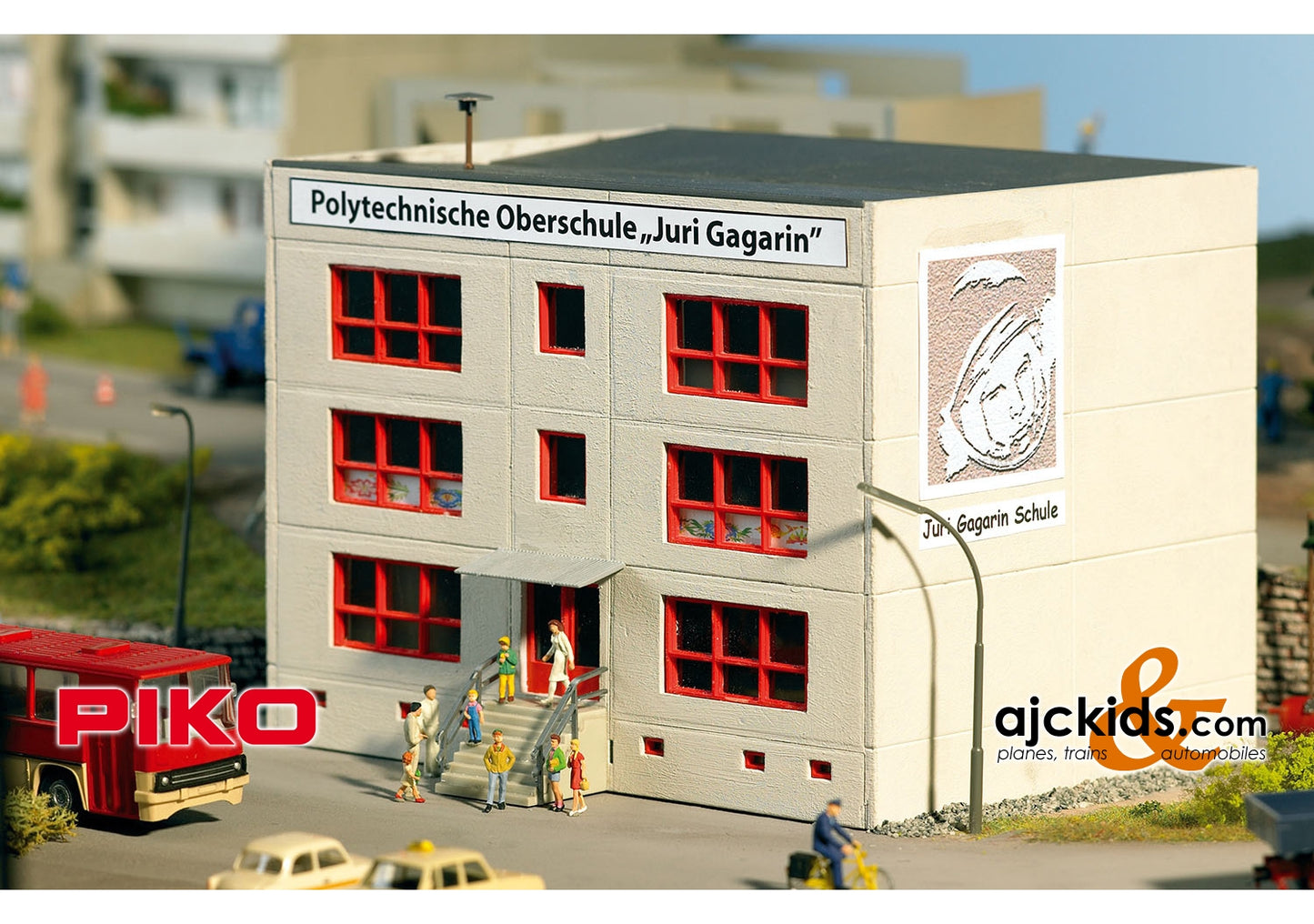 Piko 61150 - Prefab School Building
