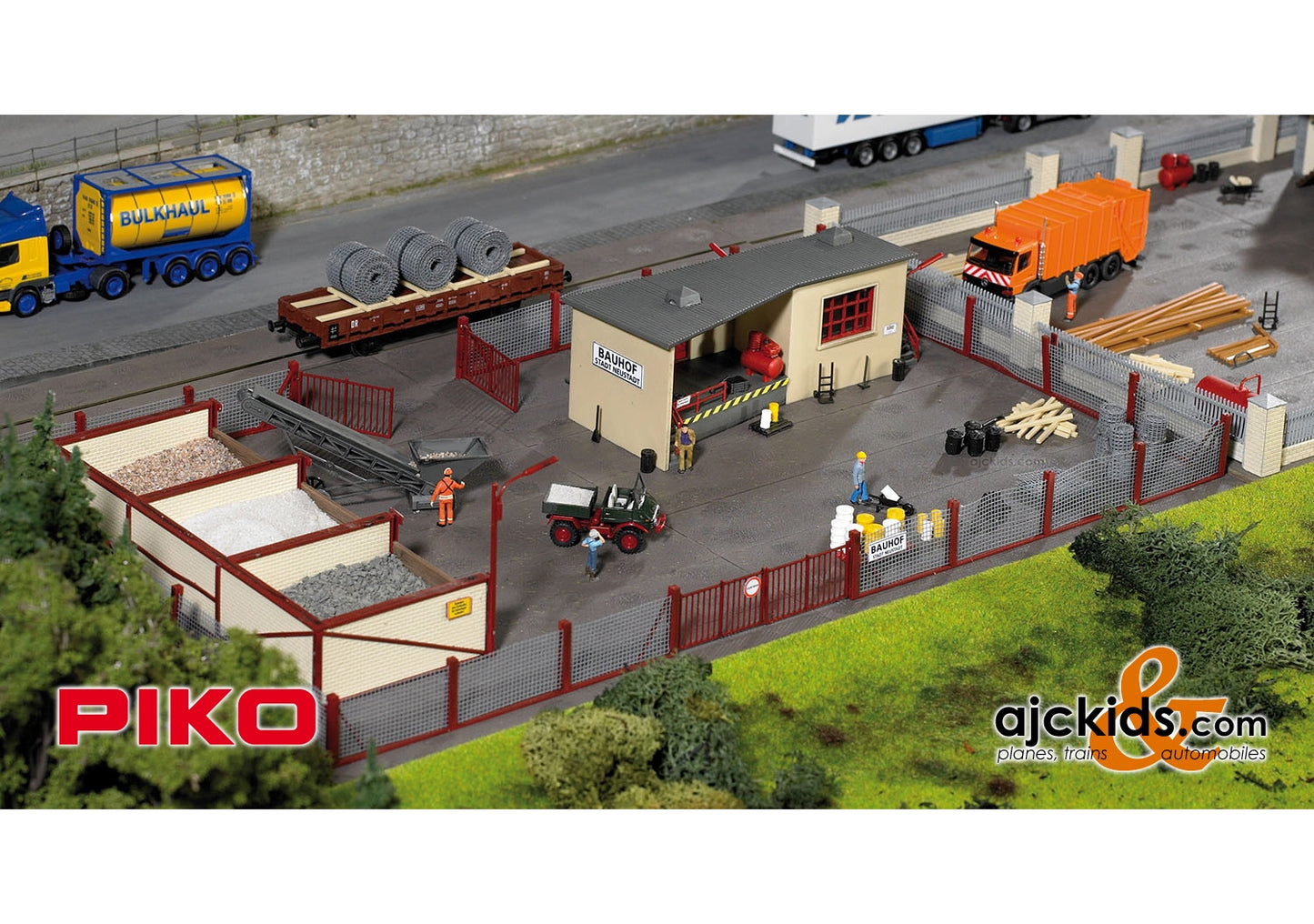 Piko 61153 - Neustadt Gravel Yard