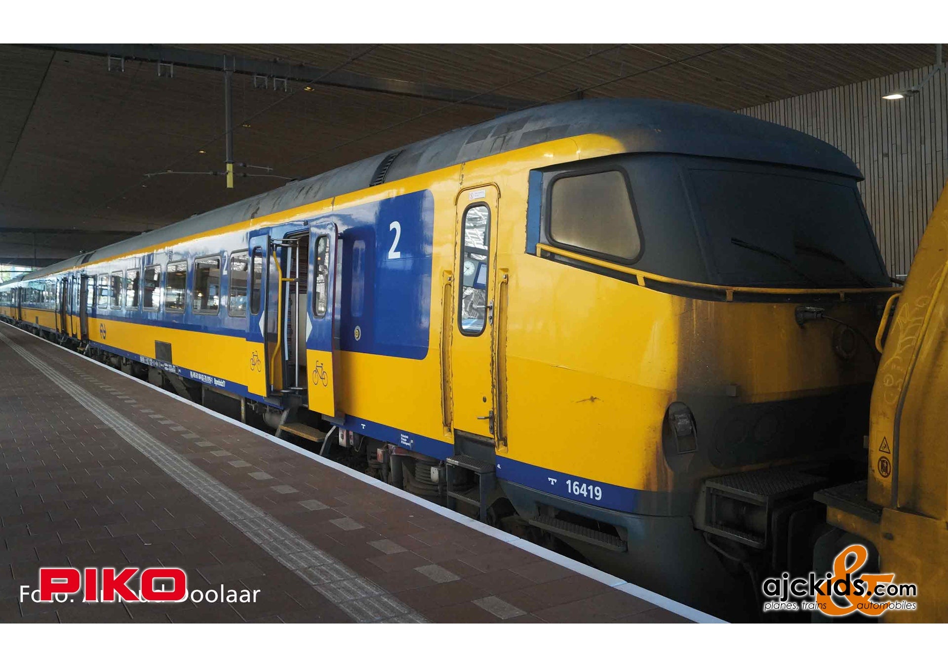 Piko 97655 - Steuerwagen Passenger Car ICR 2. Class NS VI (Märklin AC 3-Rail), EAN: 4015615976554