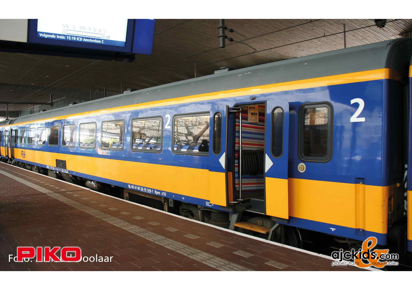 Piko 97665 - Passenger Car ICR 2. Class NS VI, EAN: 4015615976653