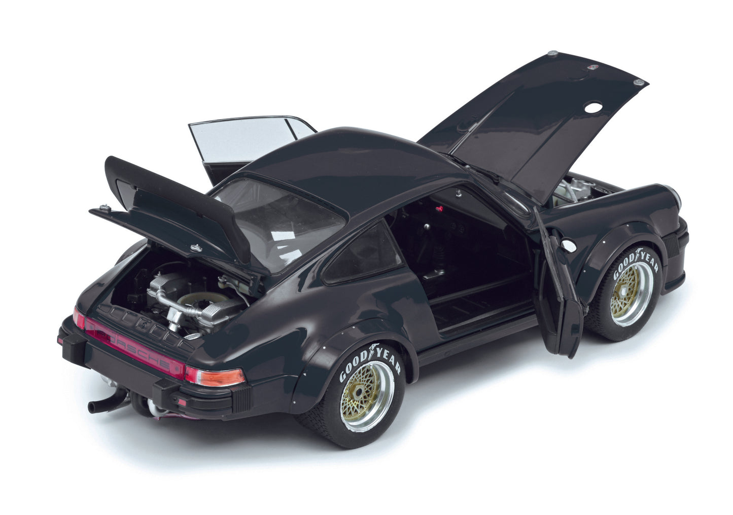 Schuco 450034300 - Porsche 934 RSR schwarz 1:18 EAN: 4007864065059, at Ajckids.com, authorized Schuco dealer for the USA.