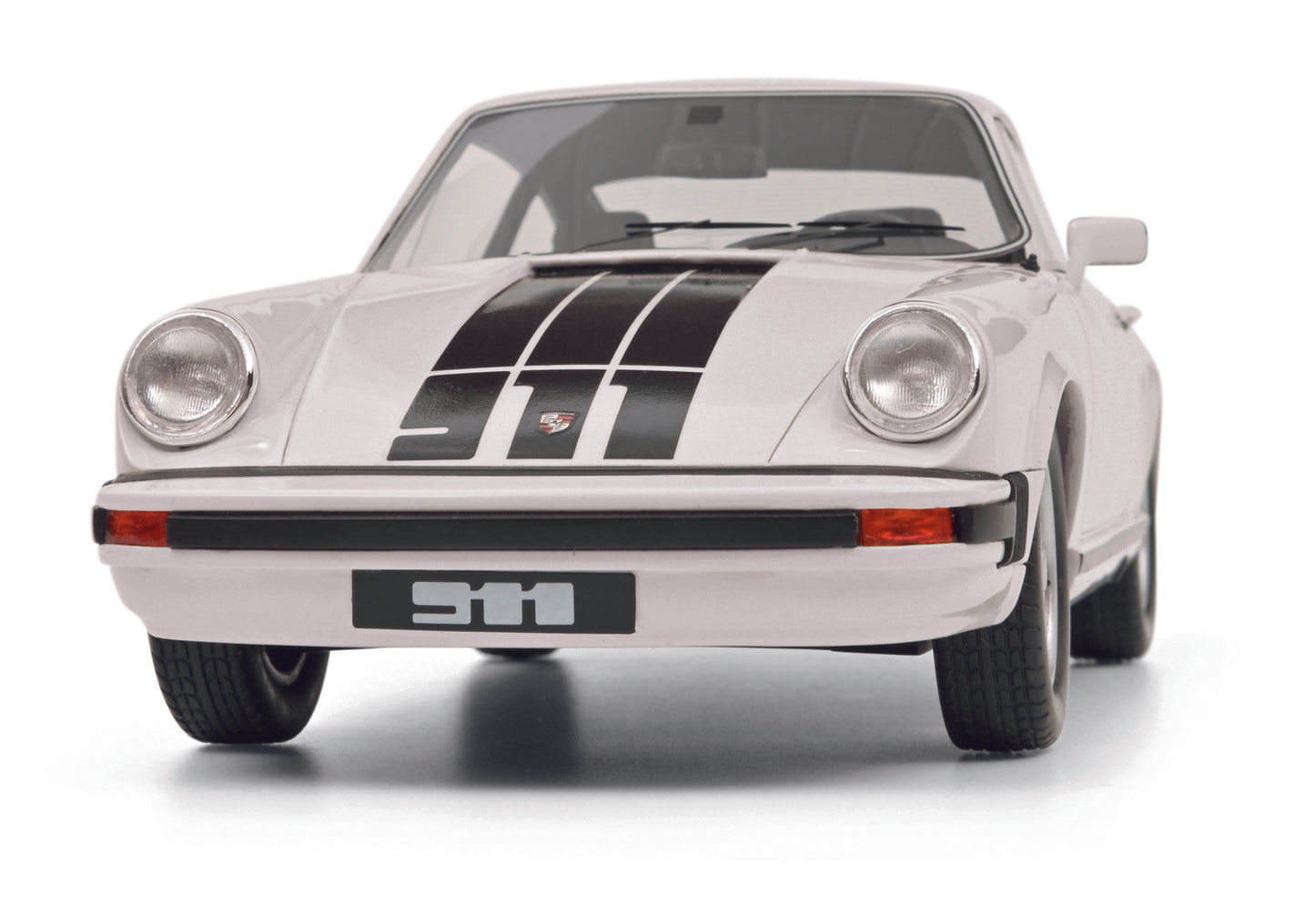 Schuco 450048600 - Porsche 911 Coupé 1:18 EAN: 4007864062676, at Ajckids.com, authorized Schuco dealer for the USA.