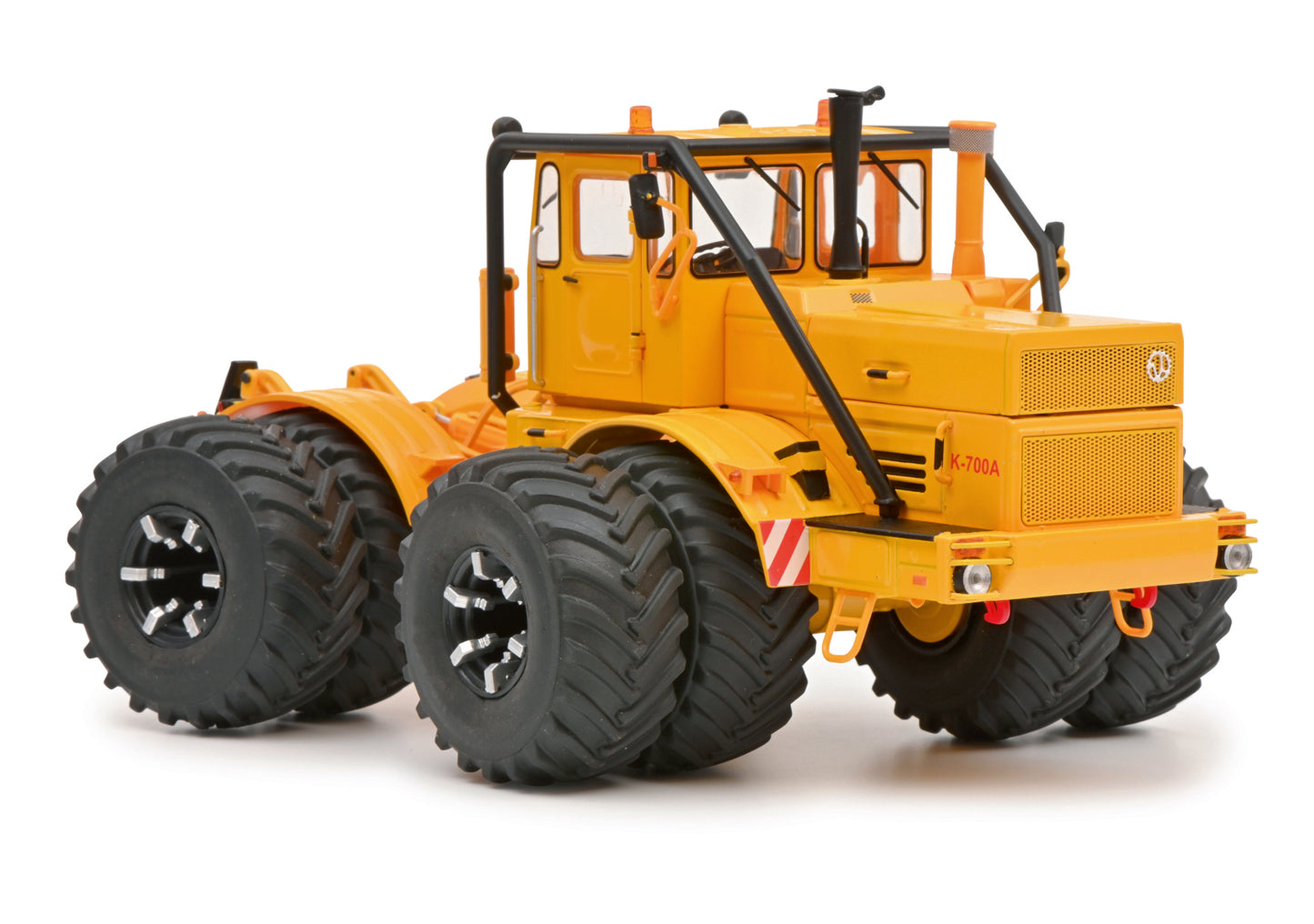 Schuco 450784500 - Kirovets K700 Doppelb. 1:32 EAN: 4007864062836, at Ajckids.com, authorized Schuco dealer for the USA.