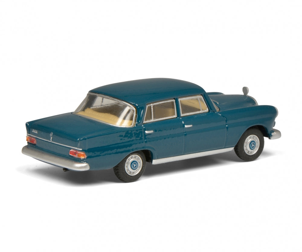 Schuco 452022200 - Mercedes Benz 200 D, dark green 1:64