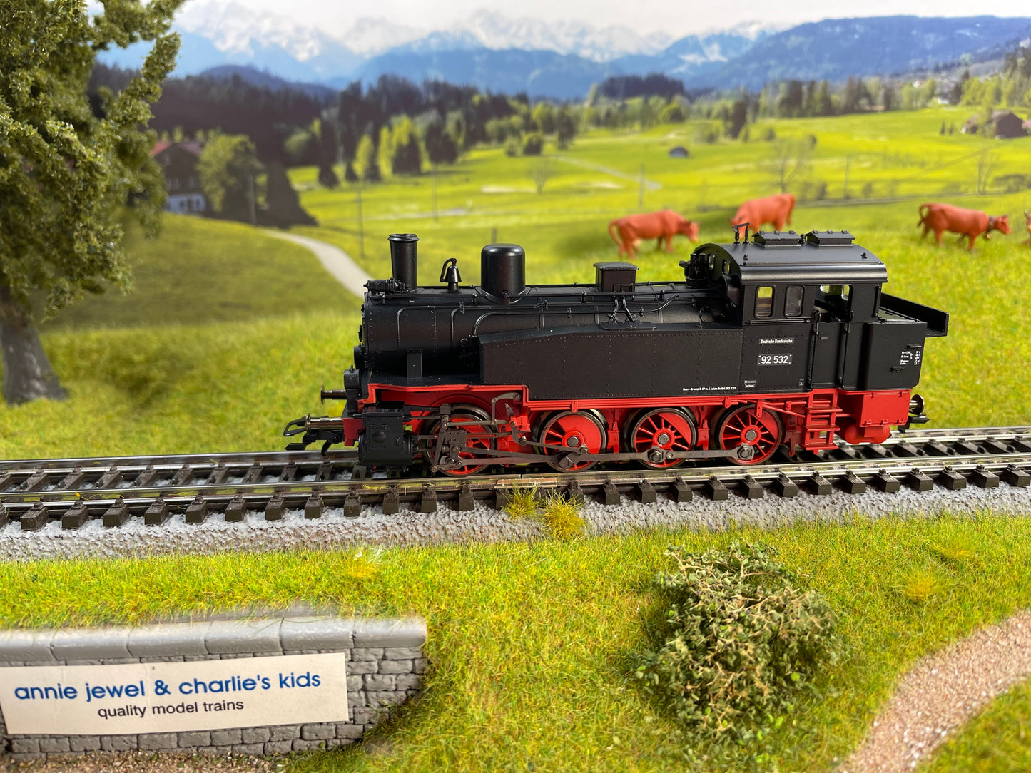 Trix 22977 - Class 92 Steam Locomotive