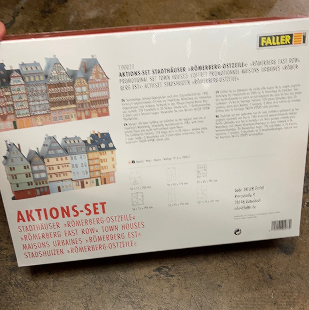 Faller 190077 - Römerberg East Row Promotional Set Town houses