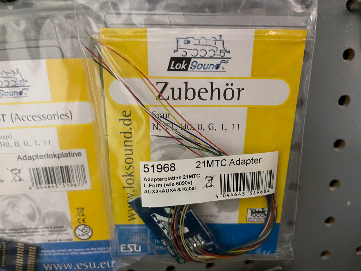 ESU 51968 - Adapter board #2, with wires attached