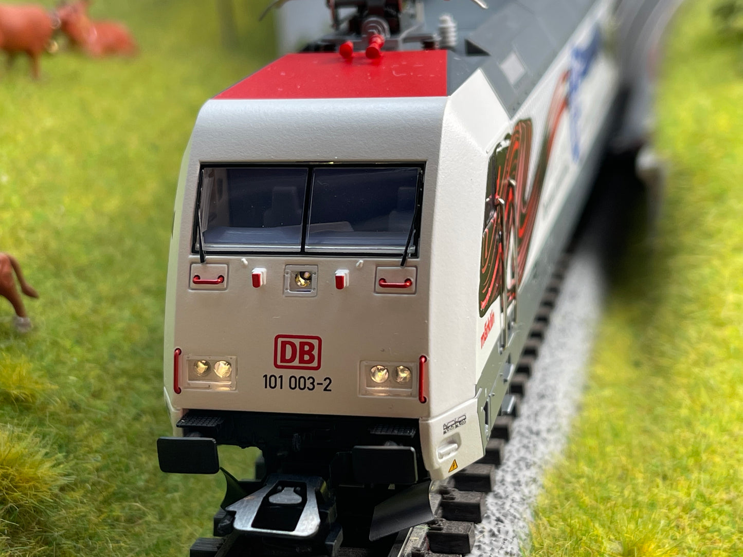 Marklin 39379 - Class 101 Electric Locomotive at Ajckids.com