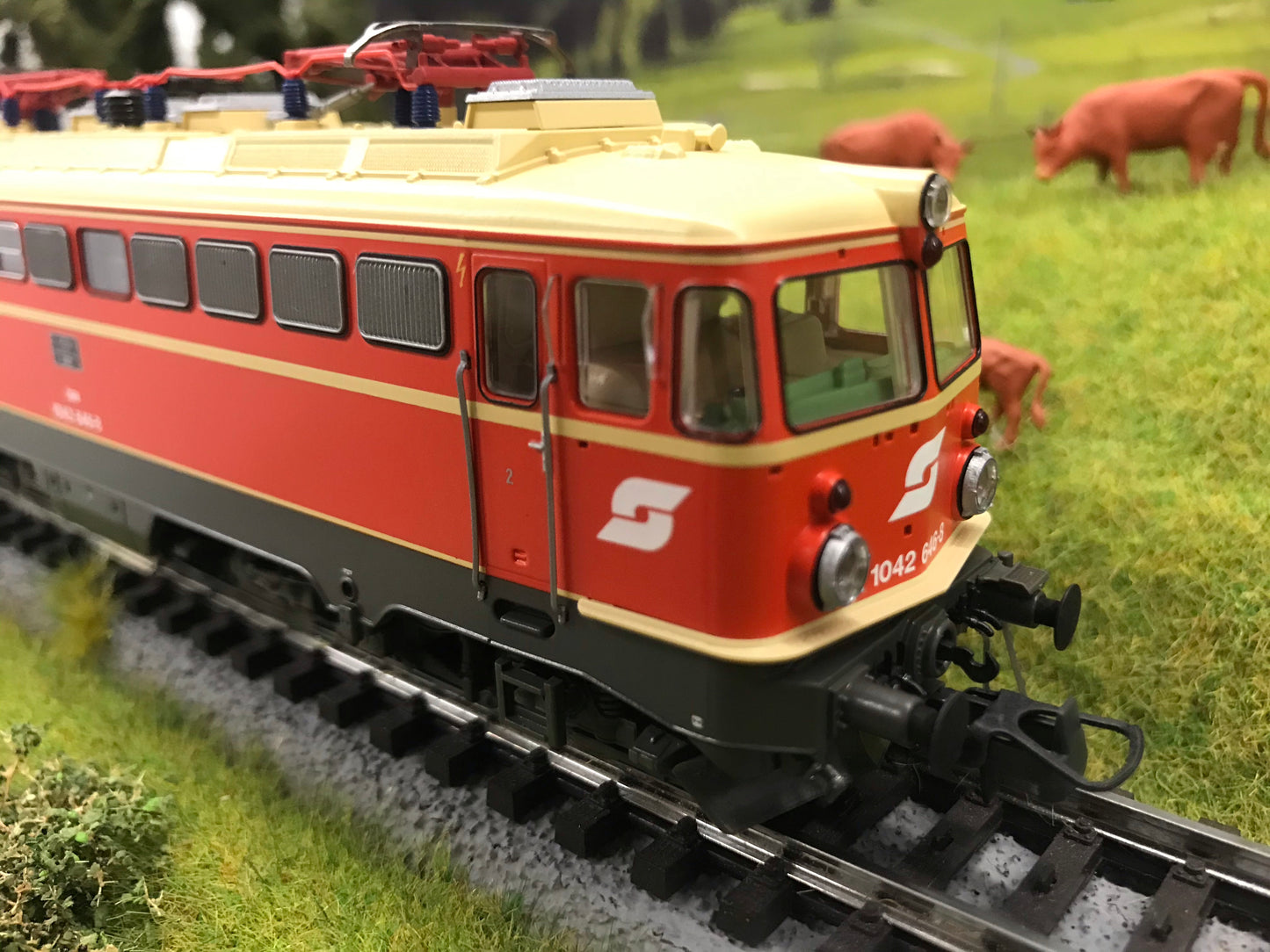 Roco 79475 - Electric locomotive class 1042