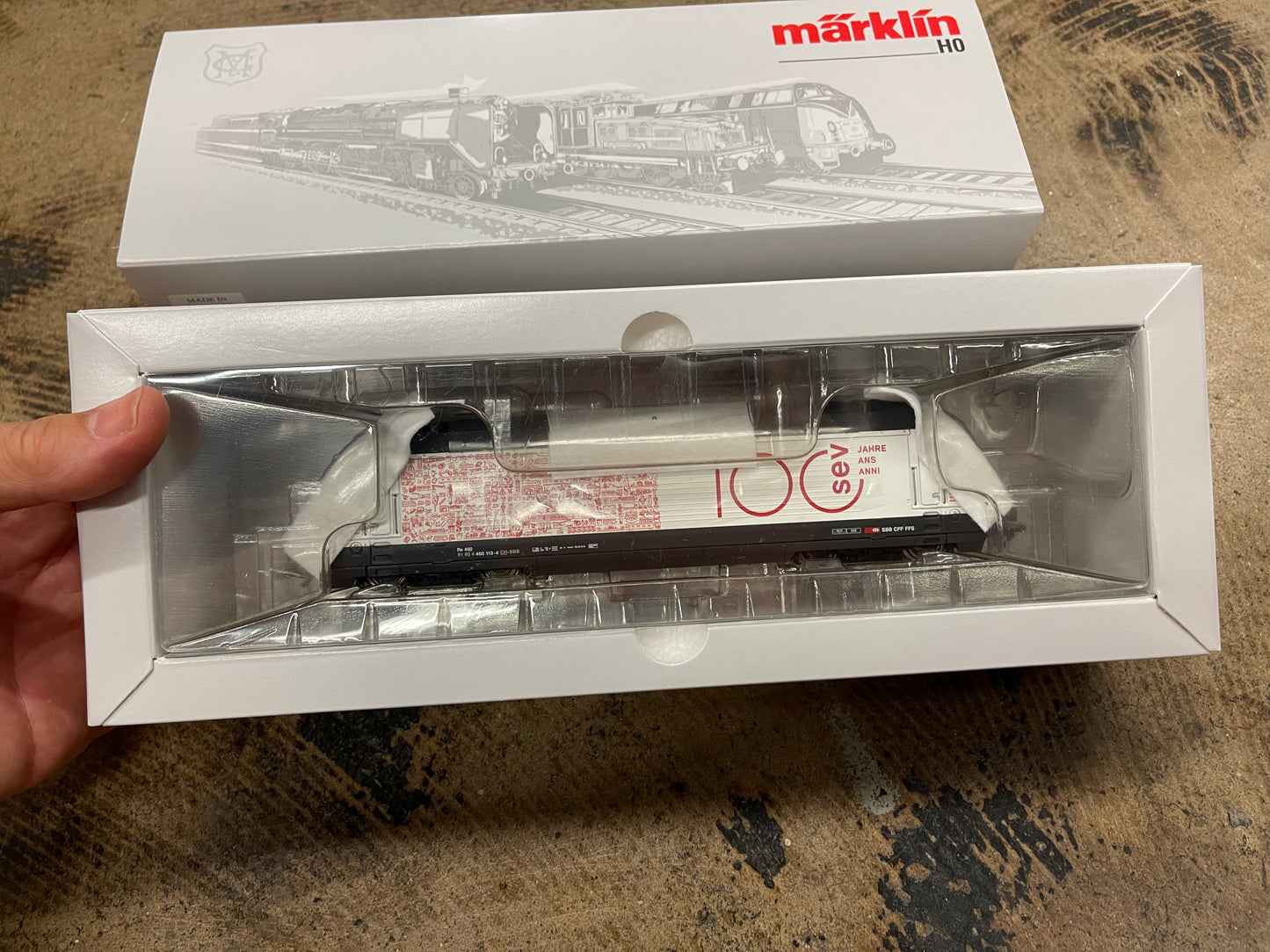 Marklin 39467 - Class Re 460 Electric Locomotive Transportation Union SE
