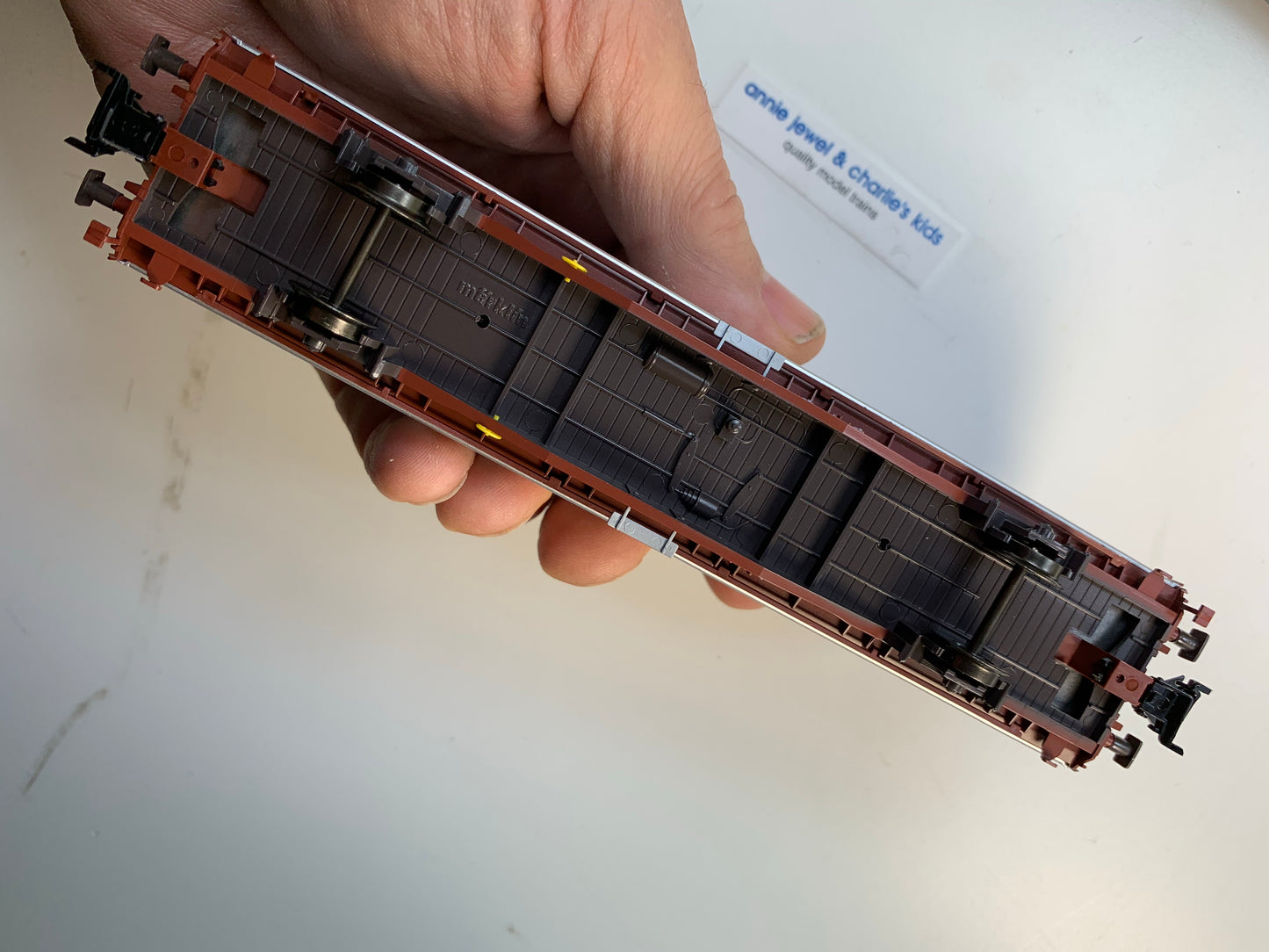 Marklin 48014 - Type Hbbikks-tt Sliding Wall Boxcar Bühler