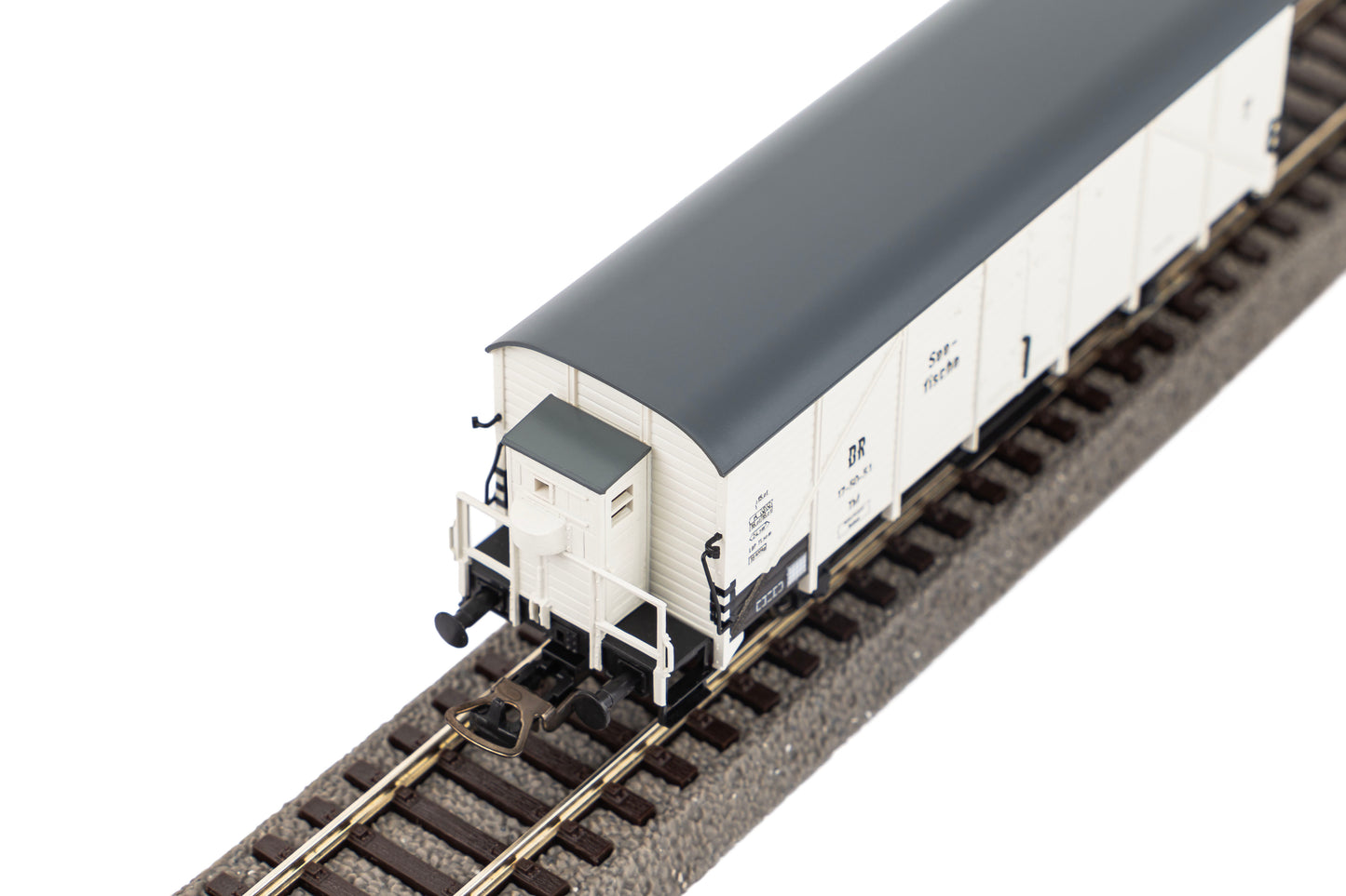 Piko 24506 - Refrigerated Freight Car Thf17 DR III
